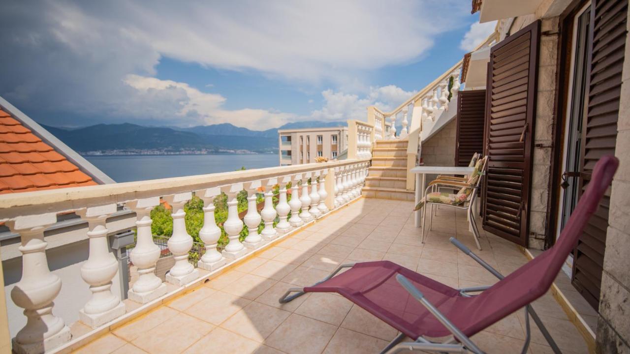 Ari Apartments Красичи Экстерьер фото