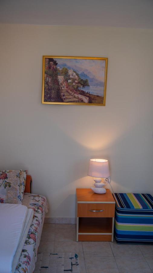 Ari Apartments Красичи Экстерьер фото